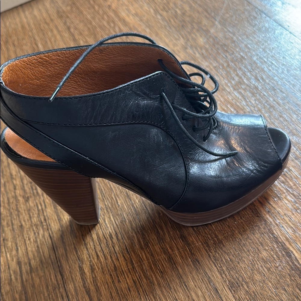 Madewell 1937 Heeled Bootie